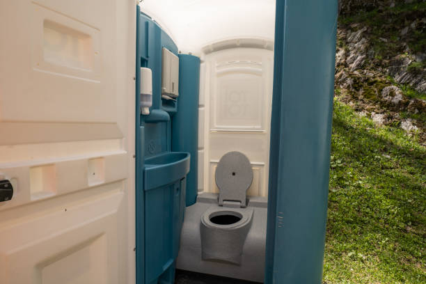 Porta potty rental for outdoor events in Spring Valley, CA